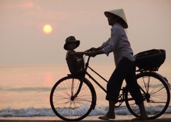 [Ngữ văn 7 Cánh diều] Viết bài văn biểu cảm về mẹ của em